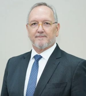 2° SECRETÁRIO
Pedro Nelson de Miranda Coutinho

Corregedor-Geral do TJ de Tocantins